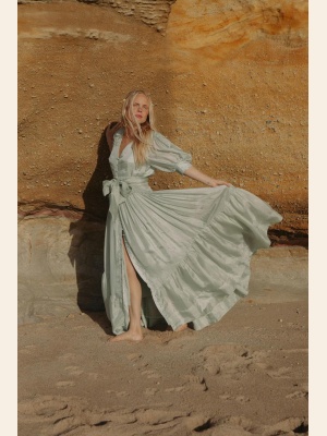WOW LONG DRESS SOFT PISTACHIO