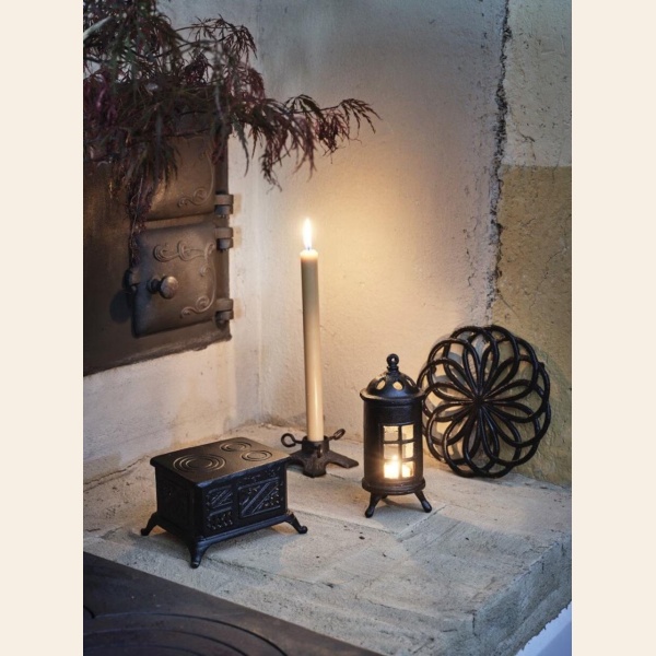 LYSESTAKE JERN JULETREFOT W:8 L:8 H:3,5CM