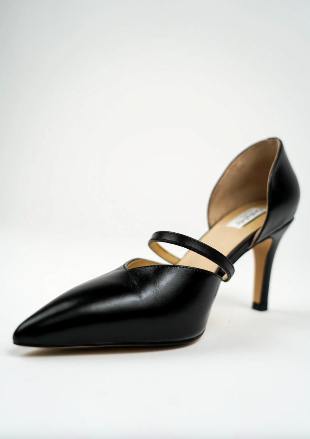 ELLEMY LEATHER PUMPS