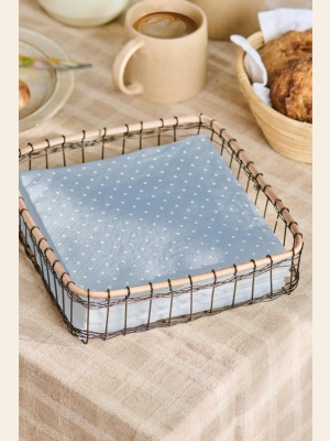 SERVIETT 20X20 CM DAISIES LYSEBLÅ M/SMÅ HVITE BLOMSTER 50 PK.