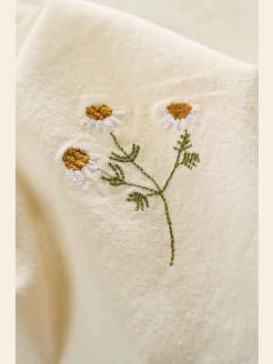 STOFFSERVIETT FLORA M/MARGURITT BUTTER CREAM