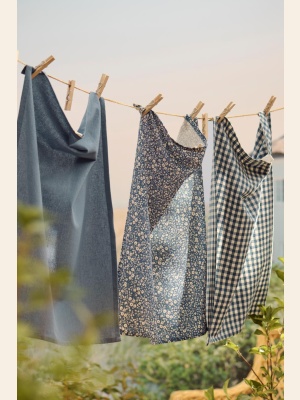 KJØKKENHÅNDKLE PAULA MØRKBLÅ