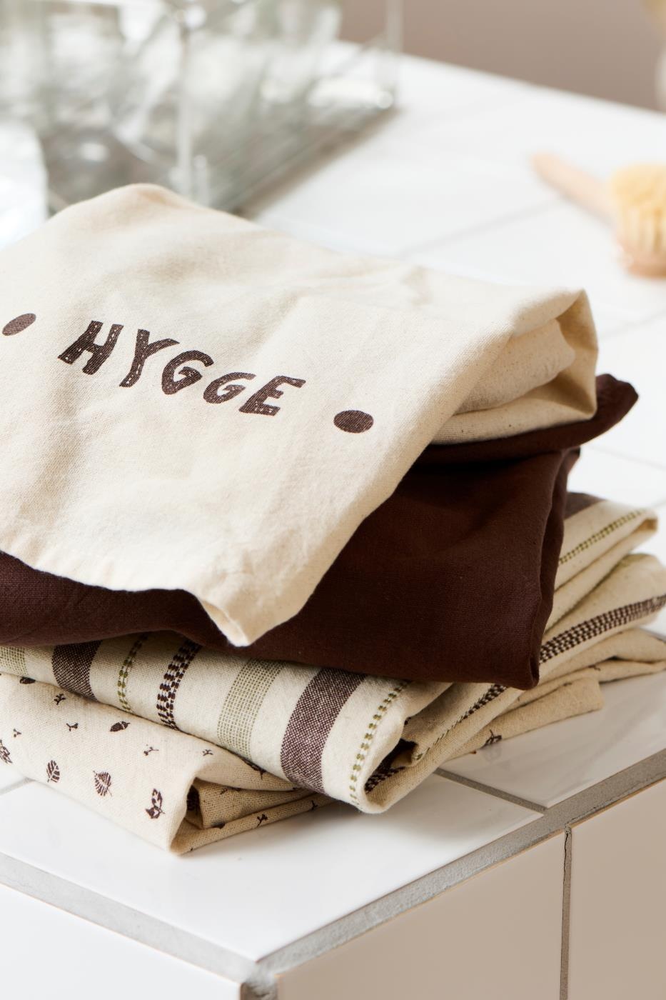 KJØKKENHÅNDKLE HYGGE M/BRUN PRINT