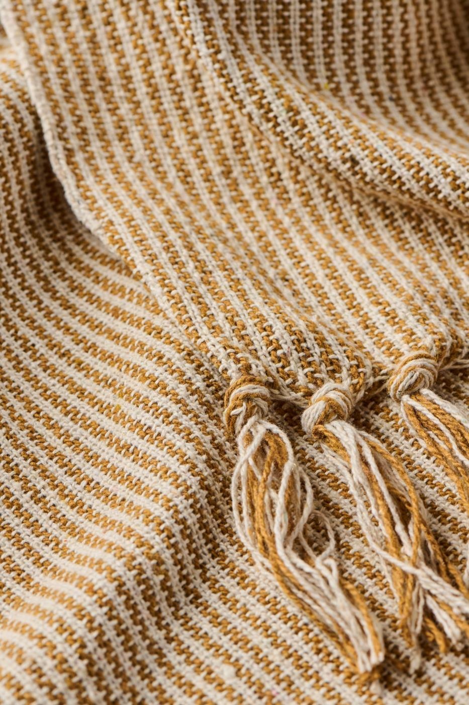 PLAID CREME/CLAY SMALL STRIPER
