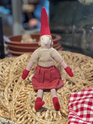 2024 PIXY SIZE 2 GIRL 1